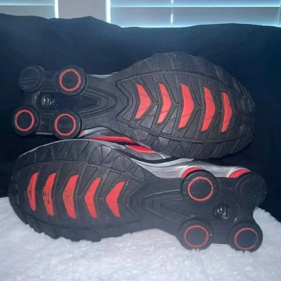 Nike Shox Silver Red Men's Size 10 - Picture 4 of 7